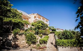 Apartments With Wifi Lopar, Rab - 14804